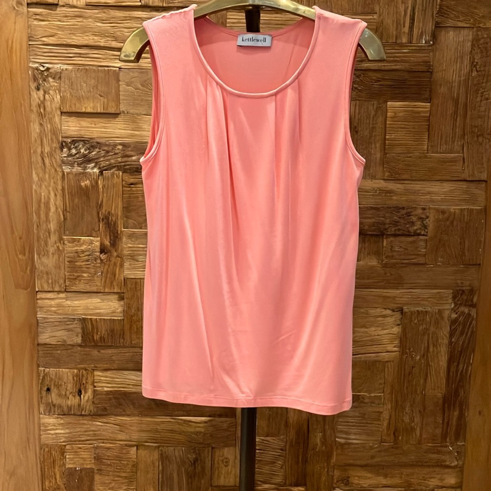 Kettlewell geranium pink sleeveless top